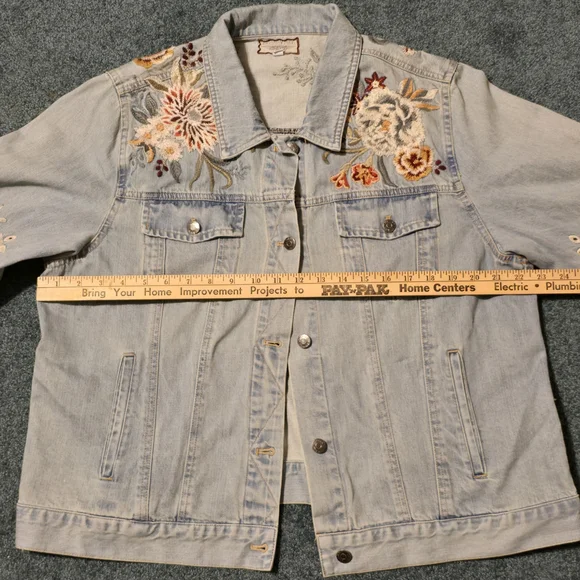Johnny Was Denim Jacket with Floral Embroidery - Picture 7 of 9